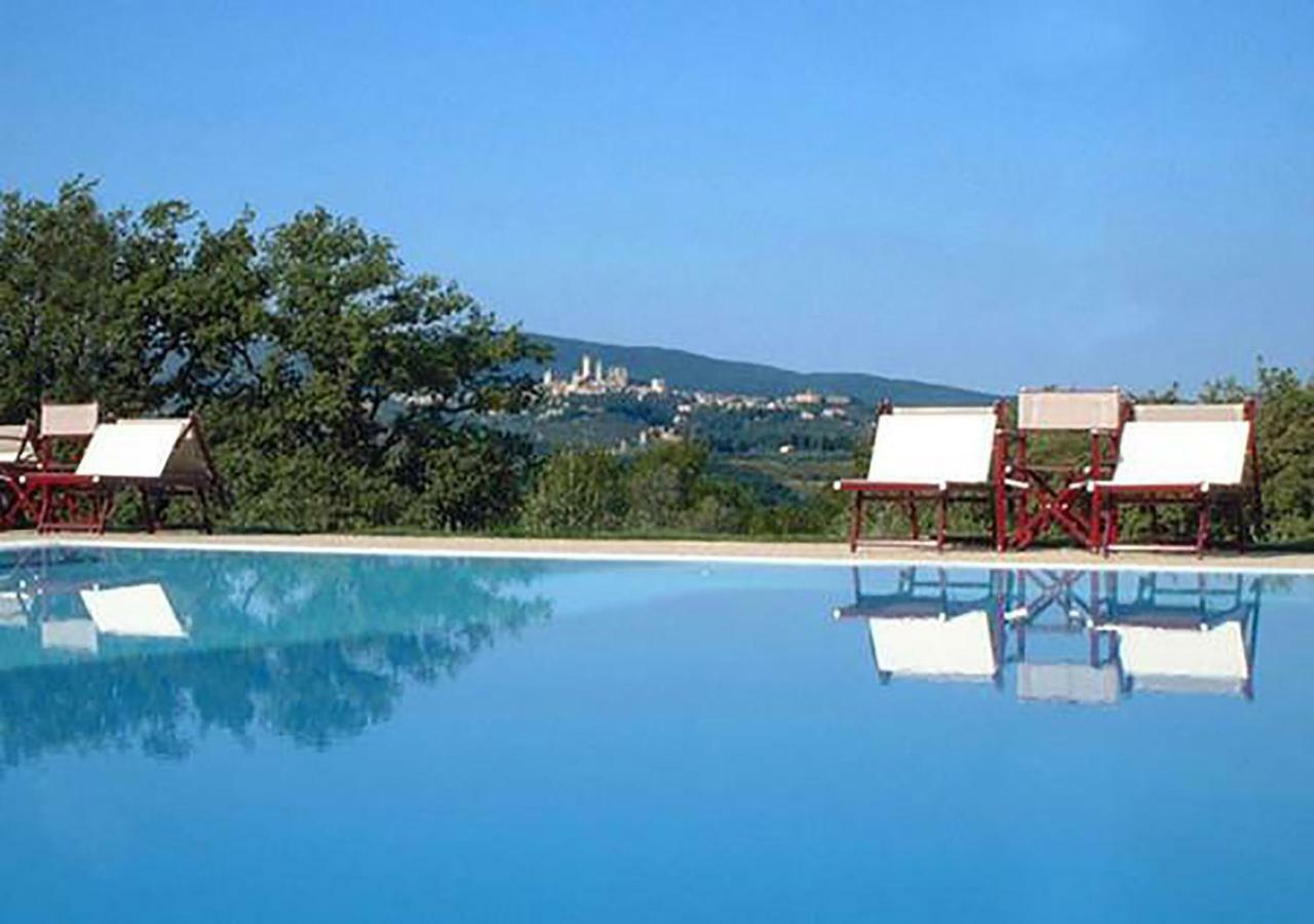 Appartamenti Ava E Tegrino Nell'Antica Dimora Di Fulignano San Gimignano Exteriör bild